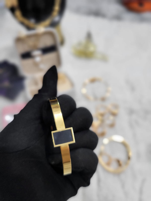 Stainless steel bracelet